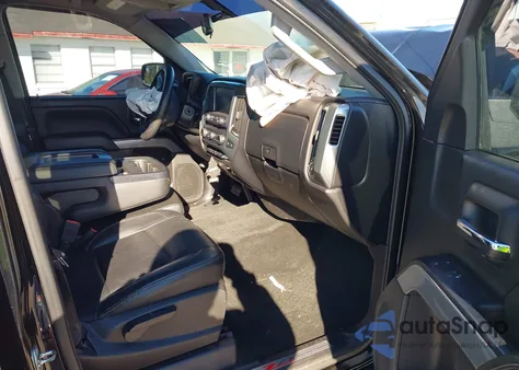 2018 Chevrolet Silverado 1500 2Lt z USA, uszkodzony, nr VIN 3GCUKREC0JG389870